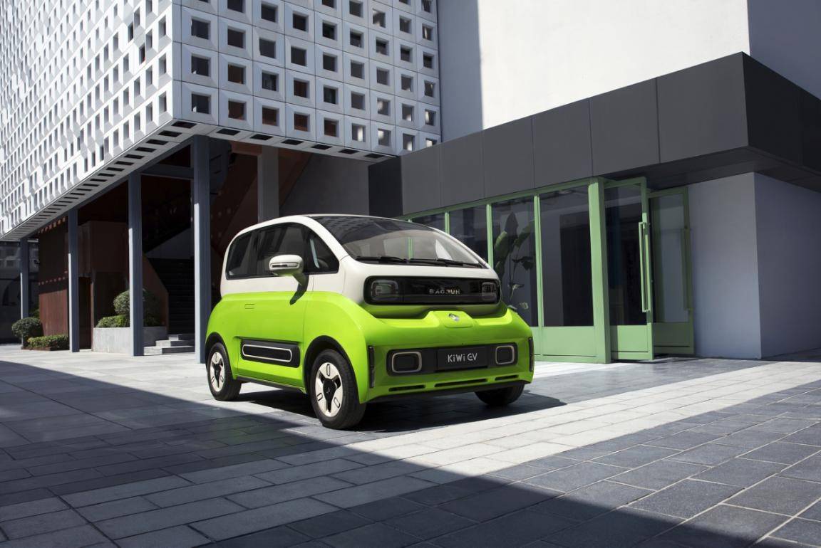 大廠新能源車對比 歐拉好貓VS寶駿KiWi EV，續(xù)航充足誰更值得選？